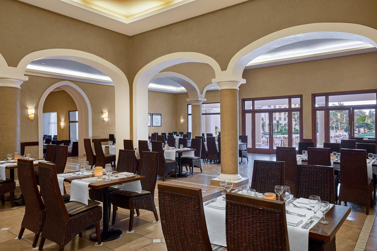 Jaz Mirabel Resort Sharm el-Sheikh Exterior photo Restaurant at the hotel